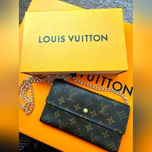 Louis Vuitton Monogram Porte Trésor International wallet